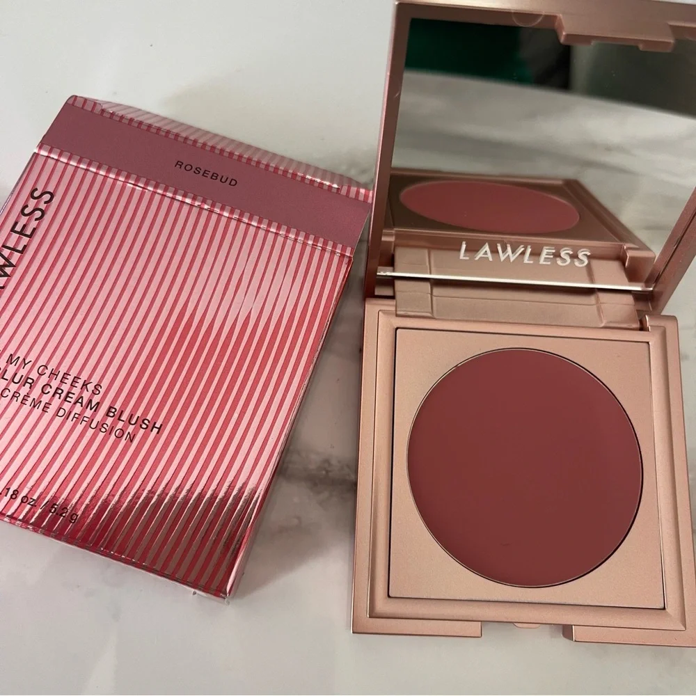 LAWLESS Pinch My Cheeks Soft Blur Blush Rosebud